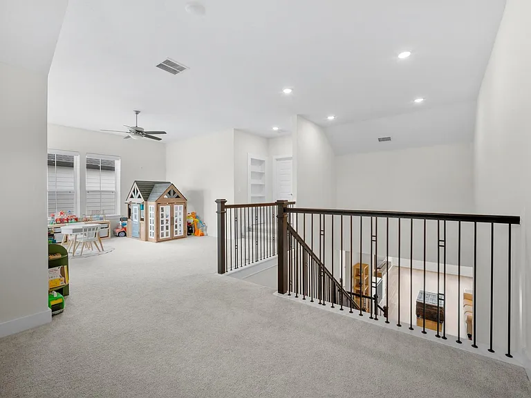 7306 Pecan Brook Ln — Photo 32
