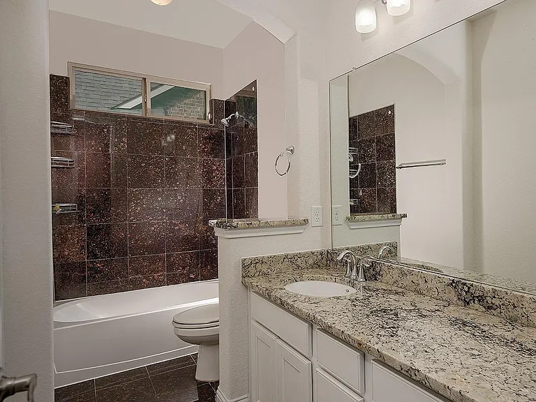 46 Caprice Bend Pl — Photo 25