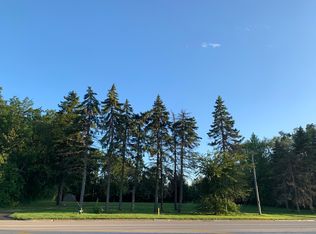 405 Oak Brook Rd, Oak Brook, IL 60523