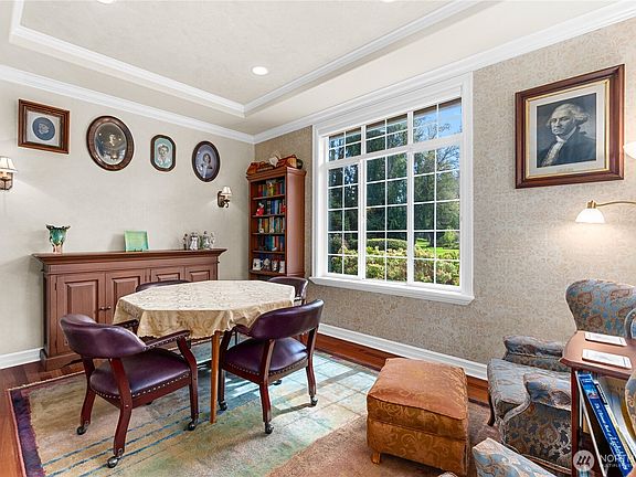 5th image of 3728 Kinsale Lane SE