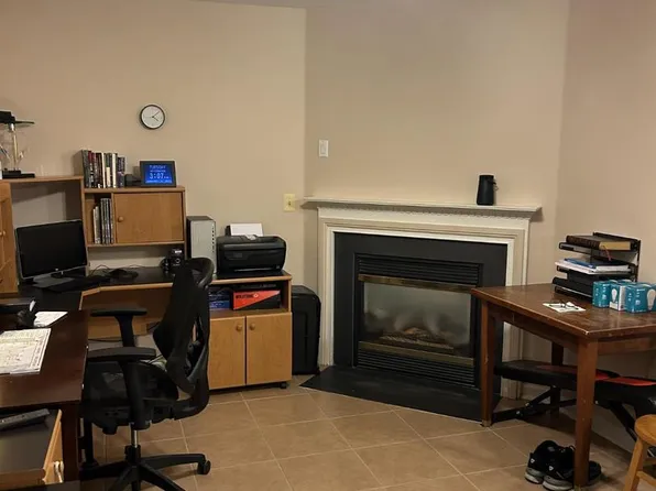 5740 Everhart Pl, Fort Washington, MD 20744