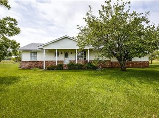 6080 Quail Ct, Terrell, TX 75160