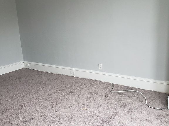 3rd image of 4522 N Broad St Floor 2