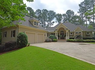 1000 Hawthorne Hts, Greensboro, GA 30642