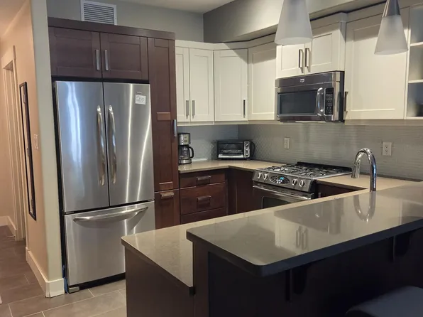1132 College Dr, Saskatoon, SK S7N 0W2
