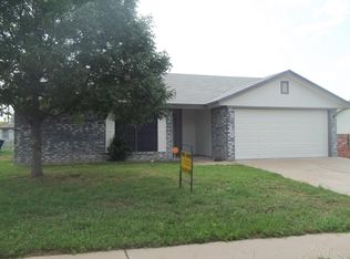 203 Wagontrain Cir, Copperas Cove, TX 76522