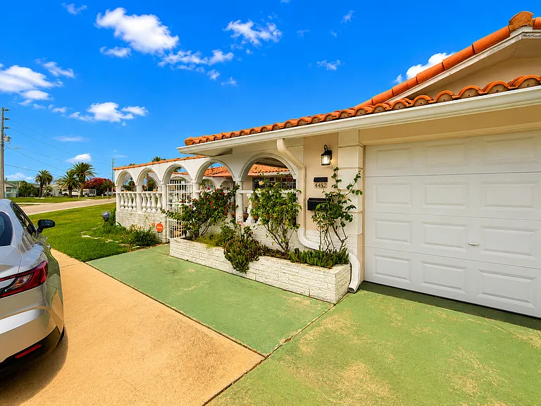 4452 Topsail Trl — Photo 27