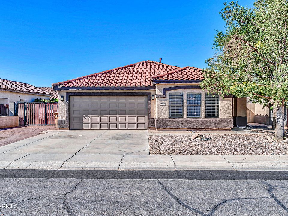 1st image of 10541 W FOOTHILL Drive