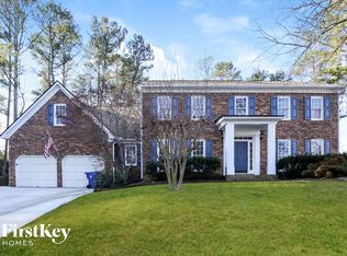 291 Sarah Ln, Lawrenceville, GA 30046