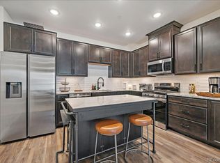 10062 W Victoria Pl #202, Littleton, CO 80128