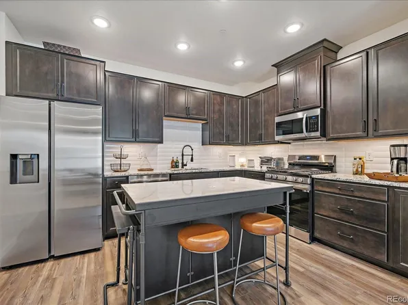 10062 W Victoria Place #202, Littleton, CO 80127