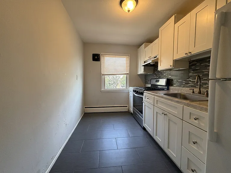 343 Park Ave #C5 — Photo 4