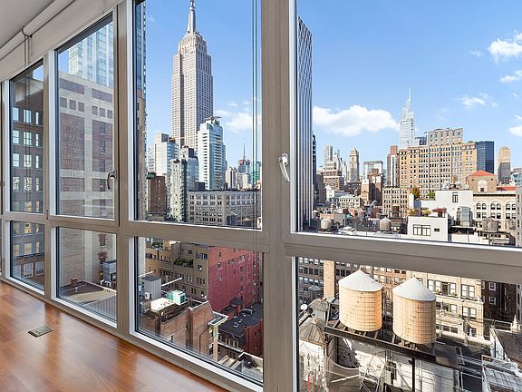 3rd image of 39 E 29th St APT 22D