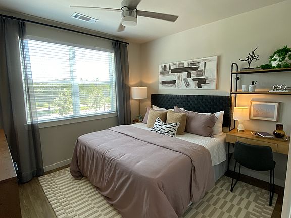 5th image of 1208 Grand West Blvd #1660
