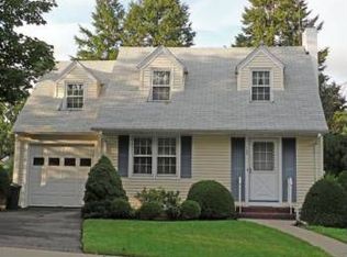 143 Hamilton Ave, Hasbrouck Heights, NJ 07604