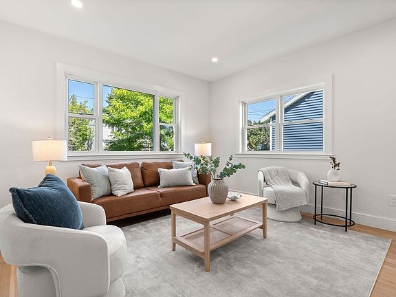 3rd image of 51 Spring St #51