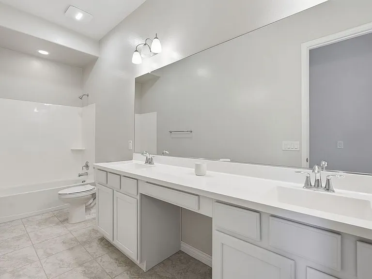 10631 E Thatcher Ave — Photo 12