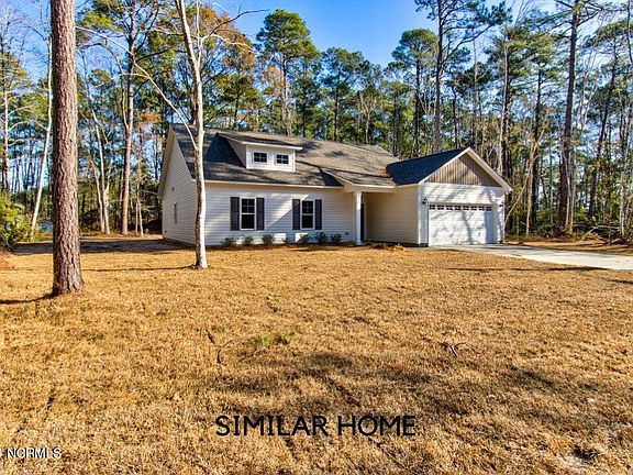 3rd image of 438 Sandlewood Drive NW