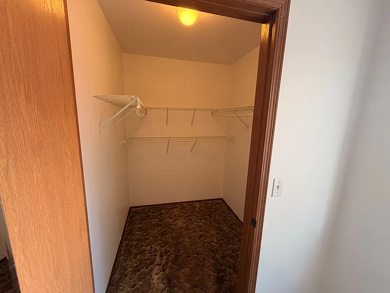 6105 North Regal Street — Photo 8