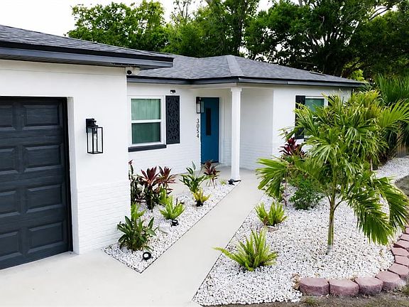2nd image of 3054 Adrian Ave