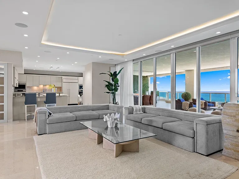 101 S Fort Lauderdale Beach Blvd #Penthouse 2703 — Photo 6