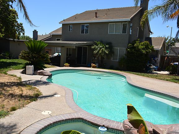 2nd image of 1010 Iron Horse Way