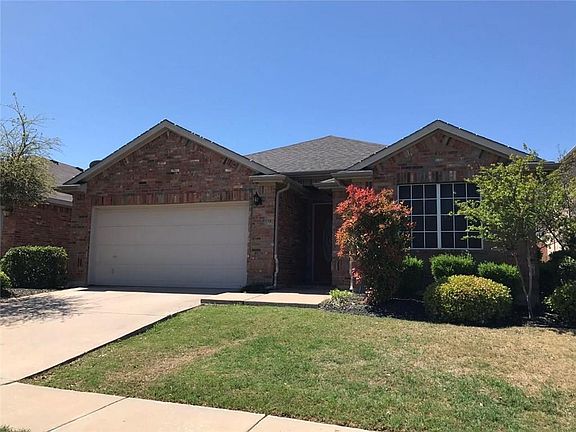 2nd image of 14517 Crystal Lake Dr