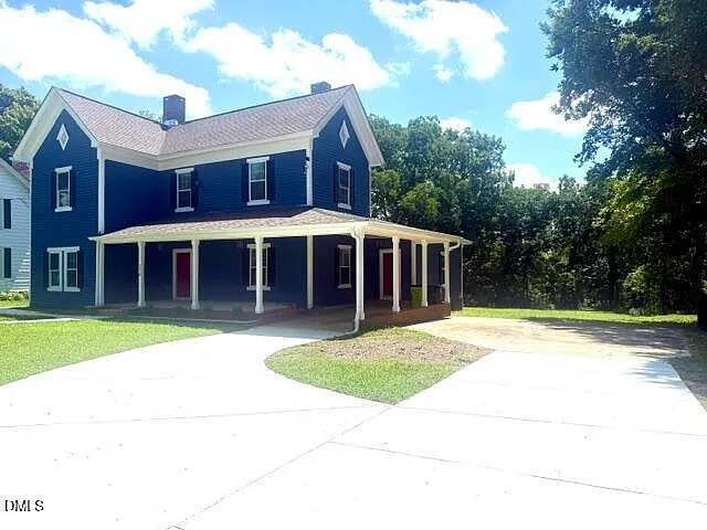 2 bed, 1040 sqft, $1,500 — Photo 1