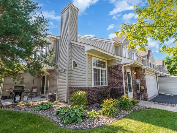 8835 Branson Dr #36, Inver Grove Heights, MN 55076