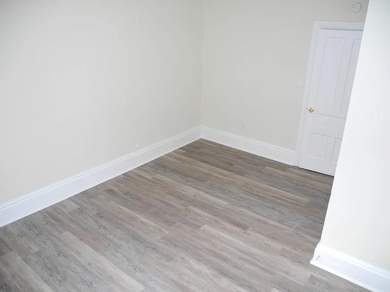 32 S Potomac St #2 — Photo 3