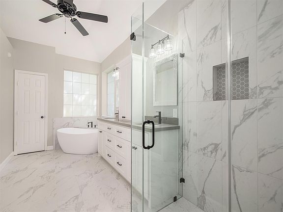 4th image of 3031 Poplar Valley Way
