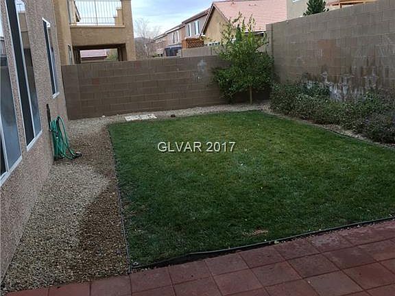 3rd image of 989 Kern River Ave #0