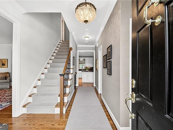 3rd image of 2110 Village Point