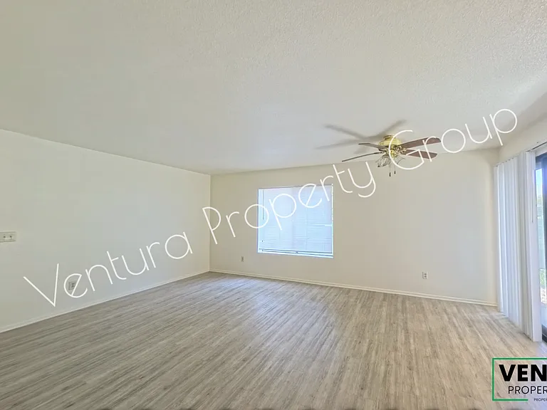 234 S Steckel Dr #6 — Photo 2