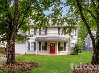 9022 Jaldena Dr, Charlotte, NC 28227
