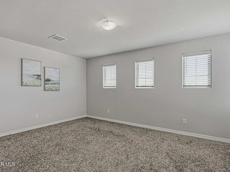 7509 Enchanted Park Dr — Photo 37
