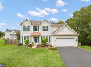 14925 Hazelnut Ct, Woodbridge, VA 22193