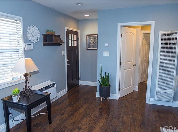 5th image of 7408 Lynalan Ave