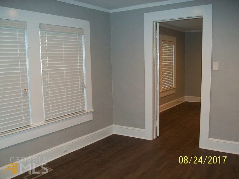 204 Georgia Ave #B — Photo 9
