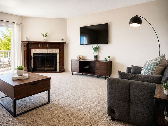 2nd image of 3255 Glasgow Ave #420