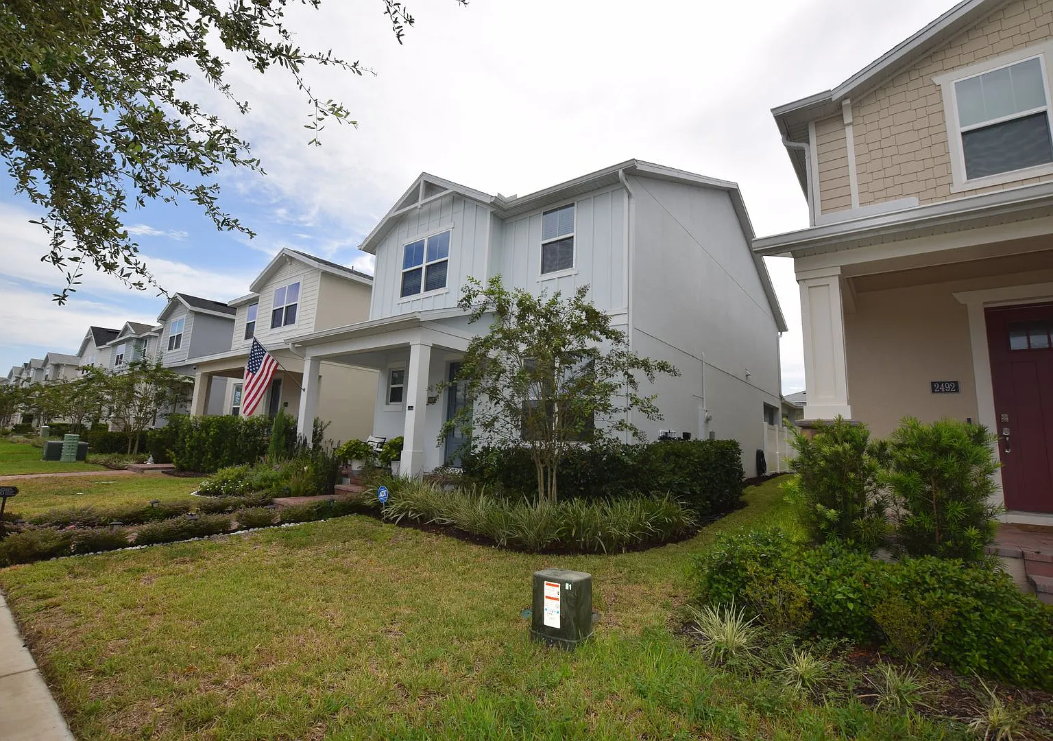 This charming 3 Bedroom, 2.5 Bath Single Family Home For Rent at 2488 Cedar Rose St. Apopka, FL 3... — Photo 3