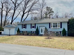 10 Rose Ln, Framingham, MA 01701