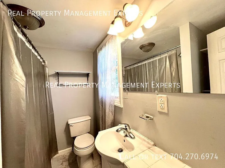319 Doster Ave — Photo 11