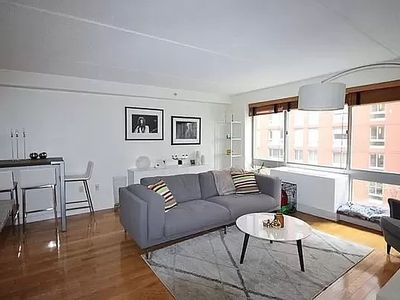 555 W 23rd St APT N6A, New York, NY, 10011