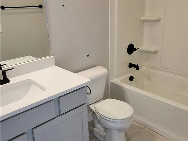 332 Marie Ave — Photo 7