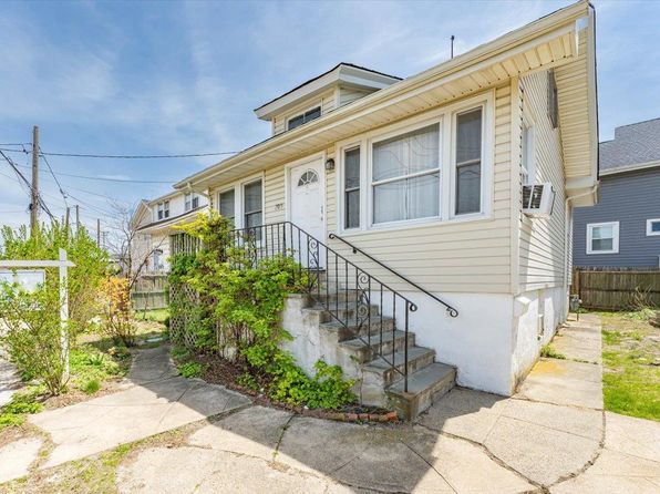 209 Seagirt Avenue, Far Rockaway, NY 11691