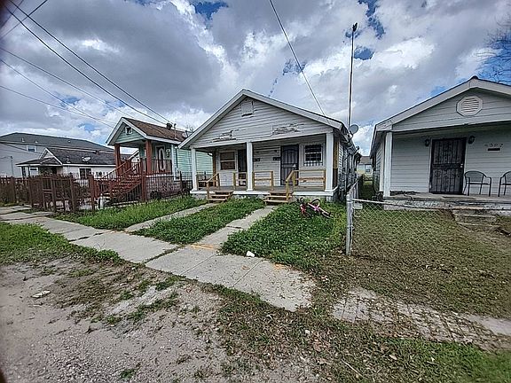 2nd image of 9309-9311 Fig St