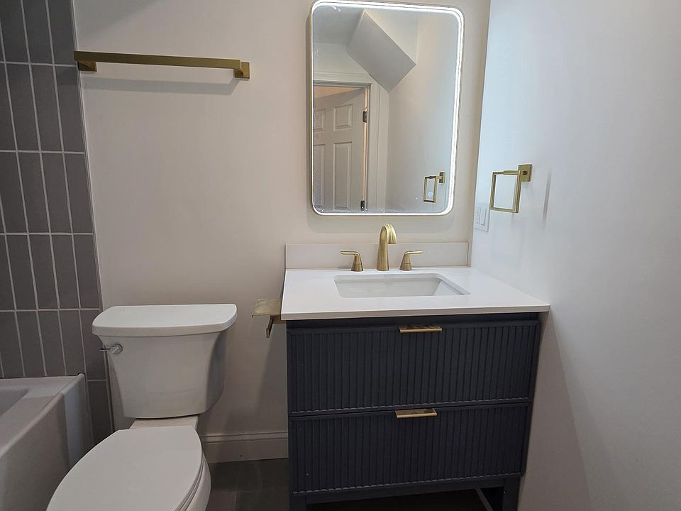 Backlit vanity mirror (heated for anti-fog)