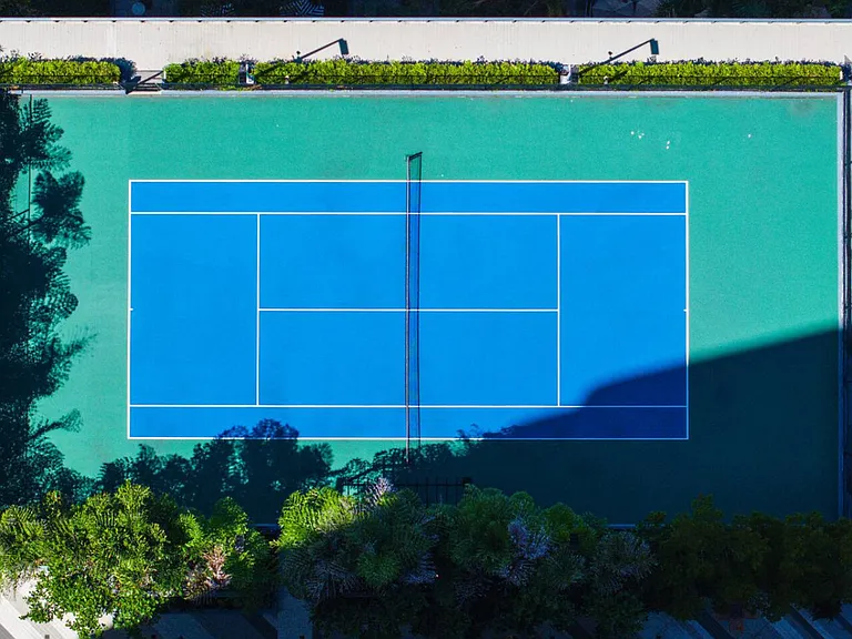 101 NE 34th St #ID1521827P — Photo 13