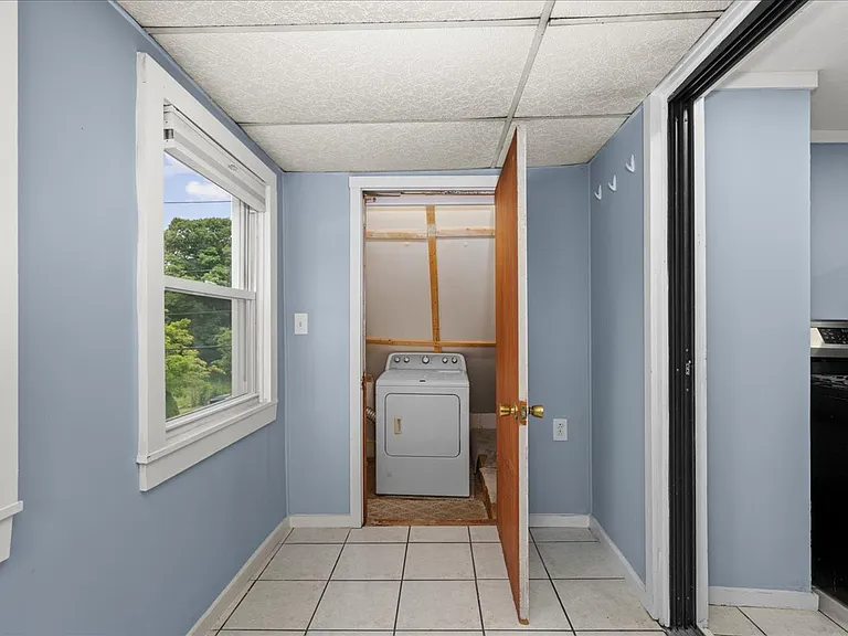 150 Malvern Rd #2 — Photo 11